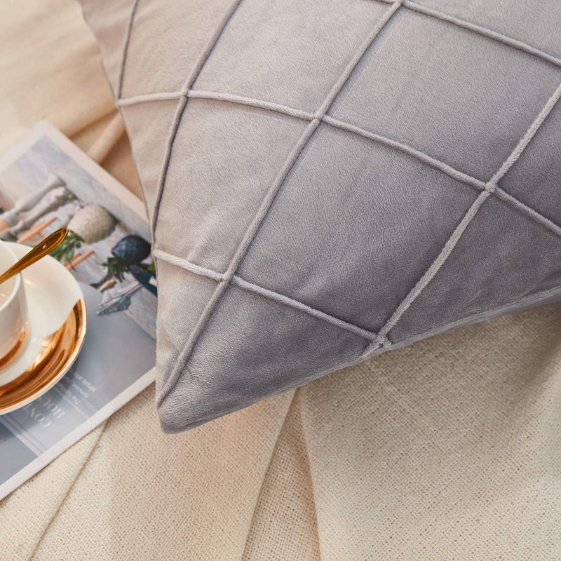 JAUXIO Diamond Pinch Pleated Crystal Velvet Pillowcases 2 Pack Solid Pintuck Throw Cushion Cover for Home Decor Hidden Zipper Closure (Light Grey, King) - Image 4